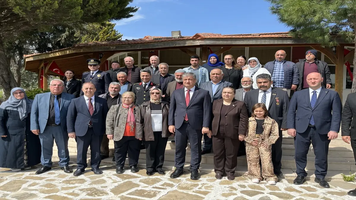 Adana Valisi Mustafa Yavuz şehit aileleri ve gazilerle bir araya geldi