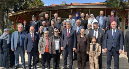 Adana Valisi Mustafa Yavuz şehit aileleri ve gazilerle bir araya geldi